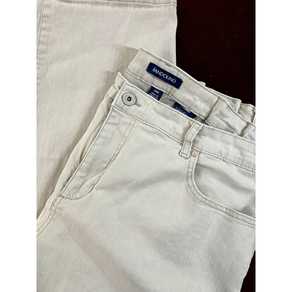Bandolino Women’s Plus 24W Beige Light Wash Stretch Straight Jeans 5-Pocket